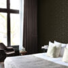 Origin Wallcoverings tapeet lilled must