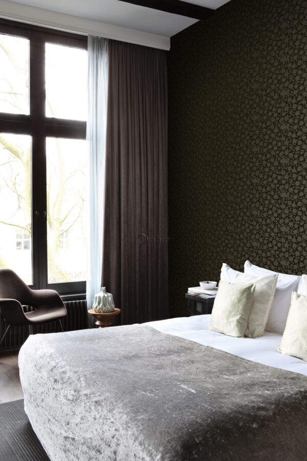 Origin Wallcoverings tapeet lilled must