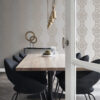Origin Wallcoverings tapeet ornament taupe ja läikiv pronks