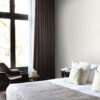 Origin Wallcoverings tapeet peened triibud - hõbedane