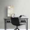 Origin Wallcoverings tapeet peened triibud - tumehall