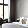 Origin Wallcoverings tapeediribad - pruun ja hele läikiv kuld