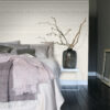 Origin Wallcoverings loomanahk tapeet - valgekirju