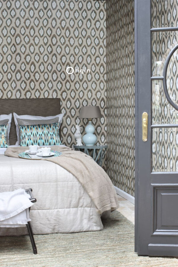 Origin Wallcoverings tapeet ikat - beež ja türkiis