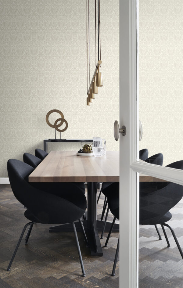 Origin Wallcoverings tapeet ornament läikiv helebeež