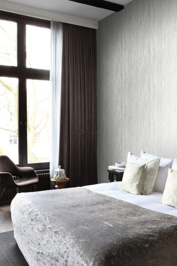 Origin Wallcoverings tapeet puidumuster tume elevandiluuvalge