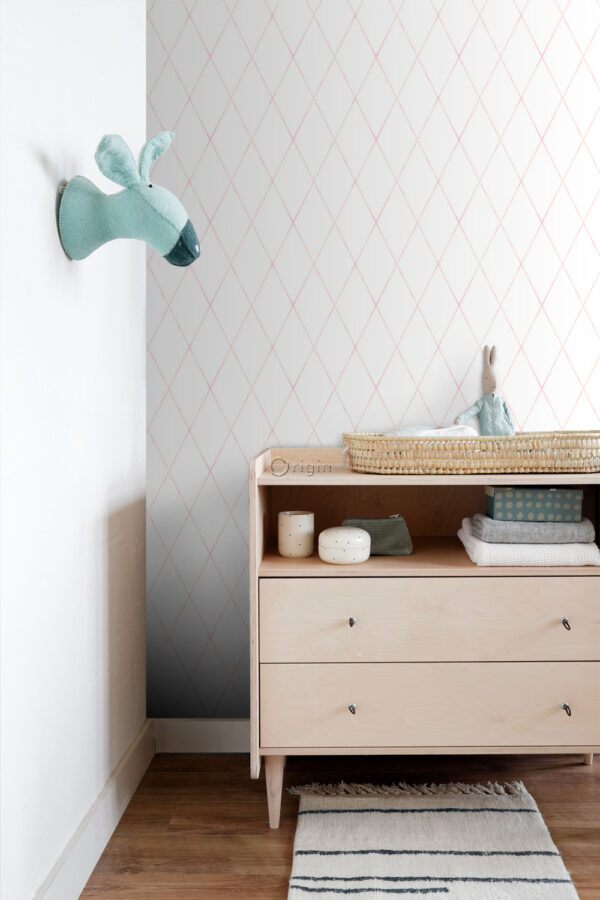 Origin Wallcoverings tapeet rombimotiiv - pastelse pulbriline roosa ja mattvalge