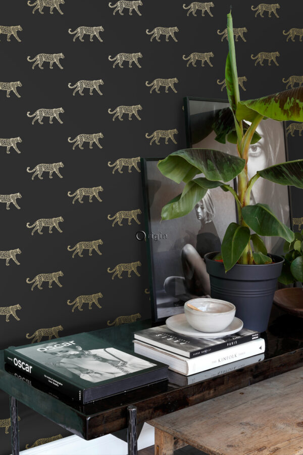 Origin Wallcoverings tapeet pantrid - must ja kuld