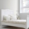 Origin Wallcoverings tapeet täpiline beež