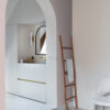 Origin Wallcoverings graafilised jooned tapeet - antiikroosa ja kuld