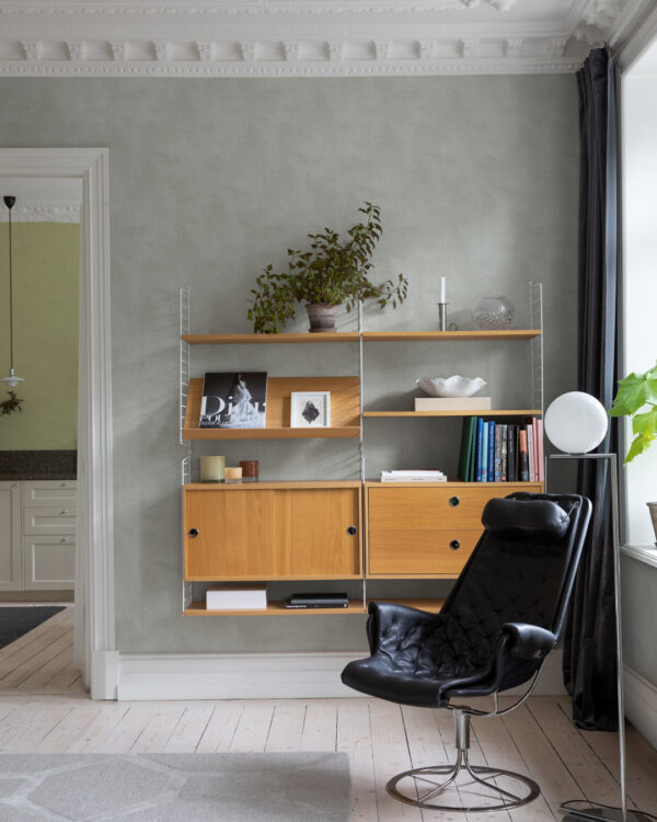 61028__vardagsrum__1__tapet Midbec Kalk 2 Berga tapeet - Hall