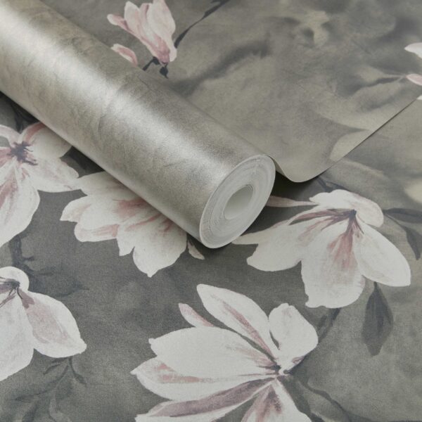 1838 Wallcoverings tapeet Trailing Magnolia Burnished