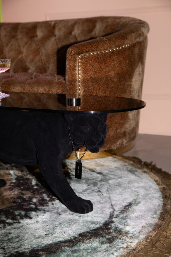 Bold Monkey diivanilaud Dope As Hell