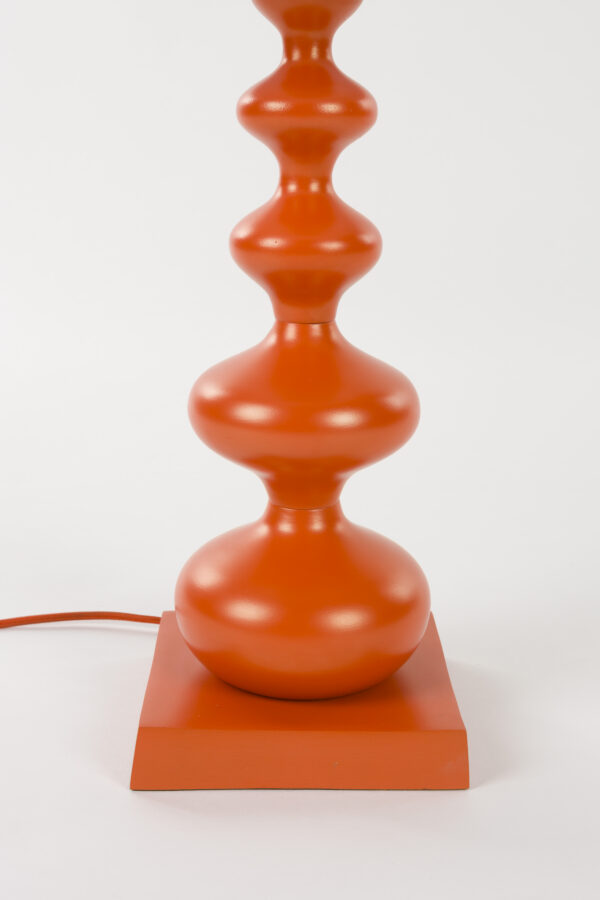 Bold Monkey põrandavalgusti When Orange is King