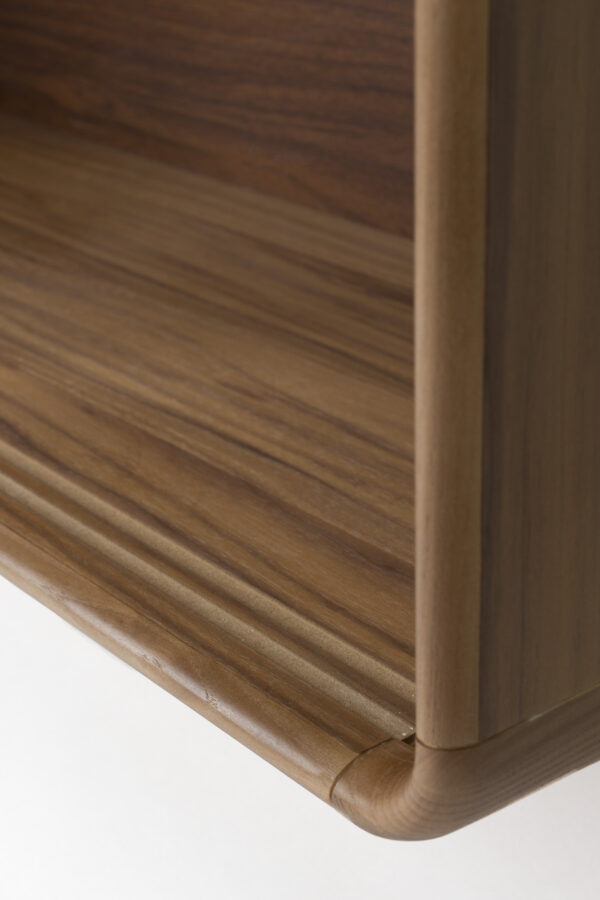 1000557_15 Zuiver riiul Rise