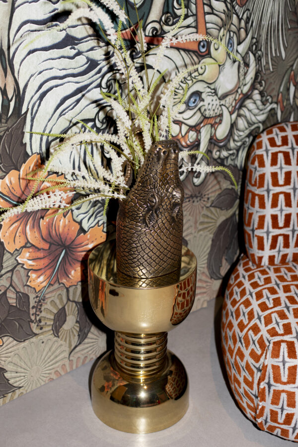 Bold Monkey tumba Gonna Make You Sweat Gold