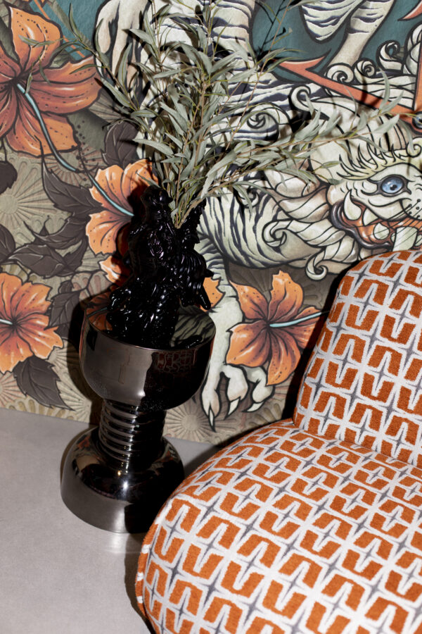 Bold Monkey tumba Gonna Make You Sweat Metal