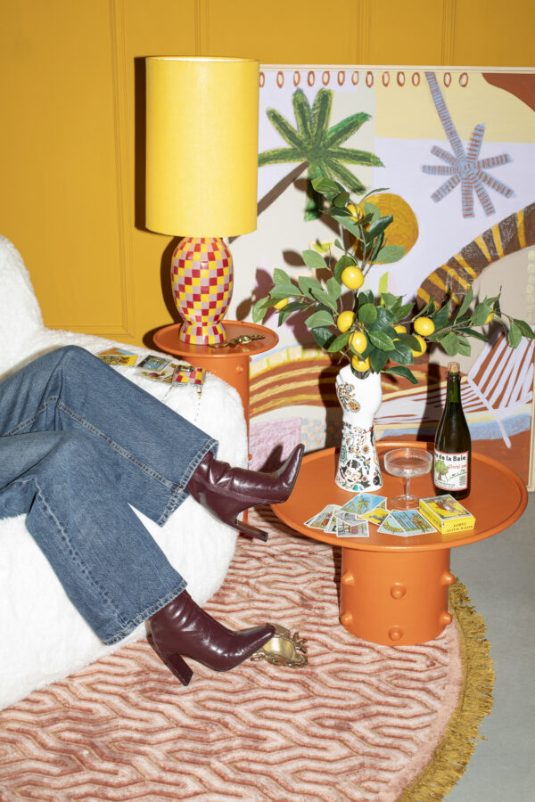 Bold Monkey diivanilaud Pinch Me