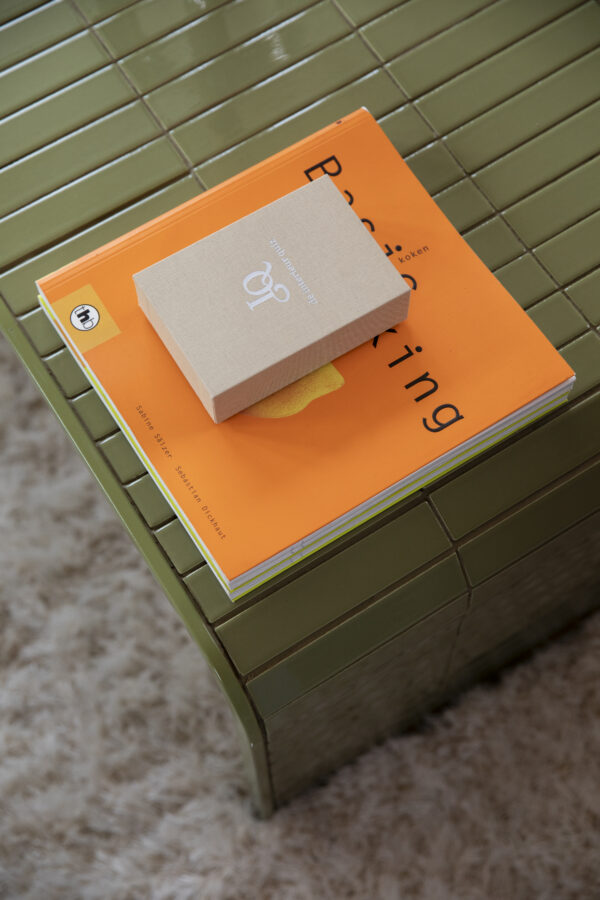 Zuiver diivanilaud Tiles