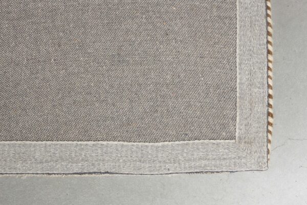 1001123_15 Zuiver vaip Doodle