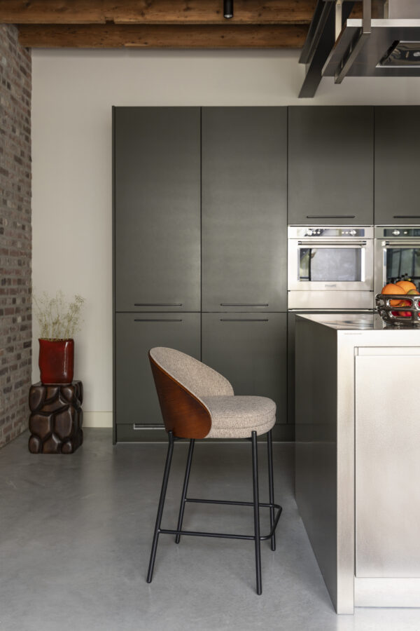 Dutchbone baaripukk Rodin