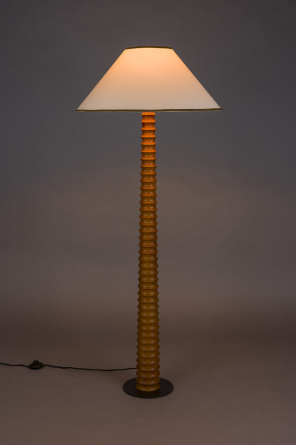 Dutchbone põrandavalgusti Horace