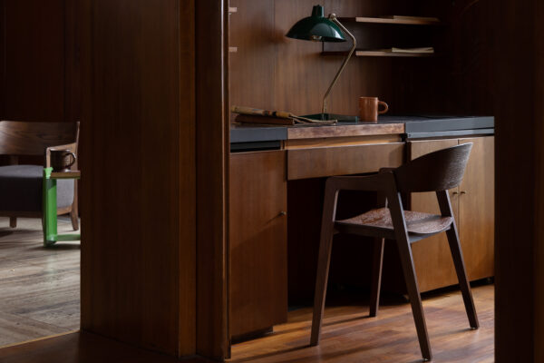 Dutchbone tool Westlake