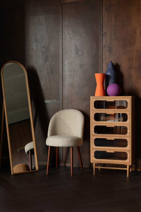 1100611_21 Dutchbone tool Barbara