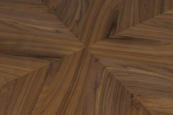 Dutchbone ümmargune söögilaud Clover