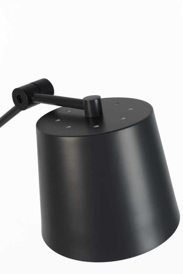 White Label Living põrandavalgusti Hajo