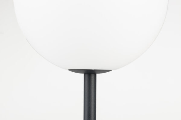 5200171_15 White Label Living laualamp Hub