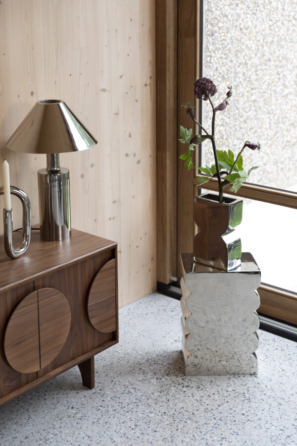 8200073_22 Zuiver tumba Cones