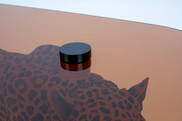 Bold Monkey diivanilaud Dope As Hell