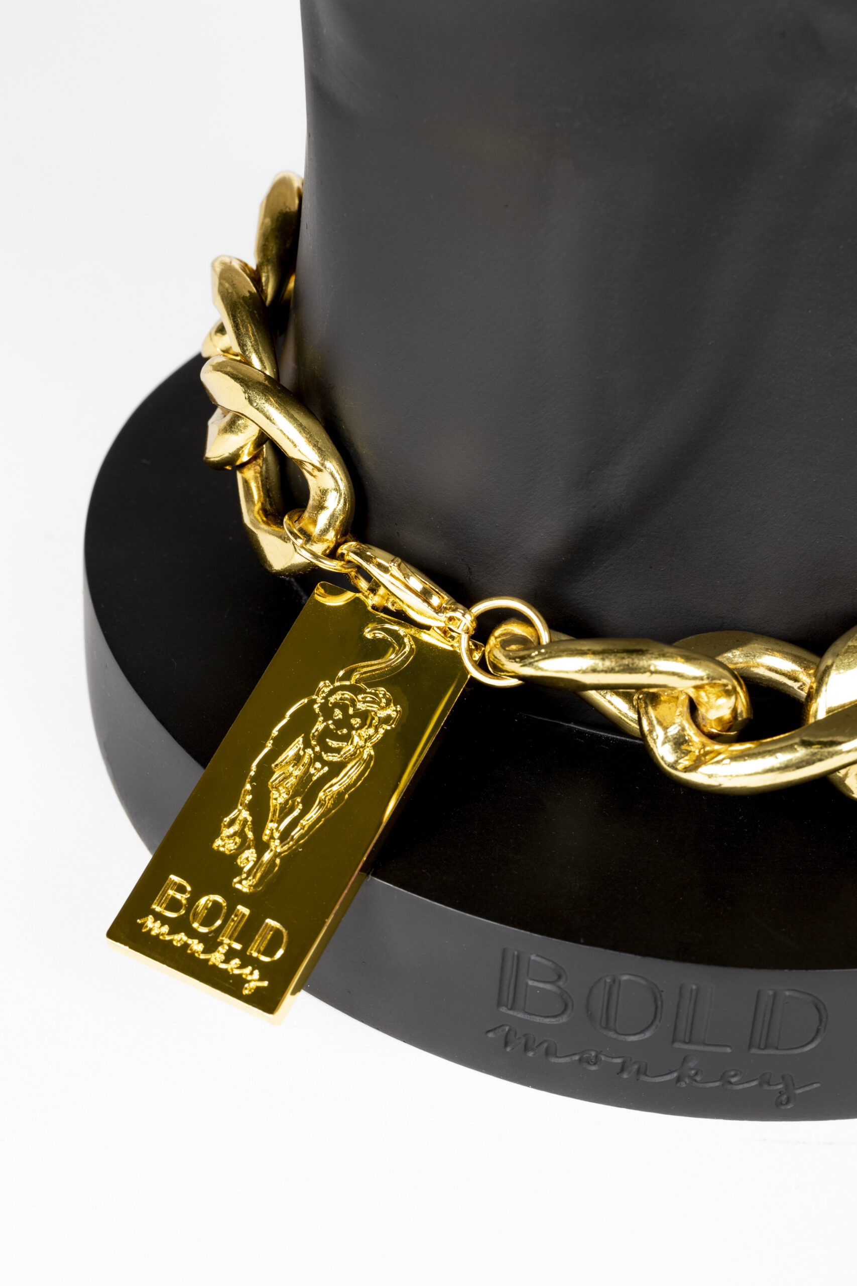 Bold Monkey abilaud Fother Mucker