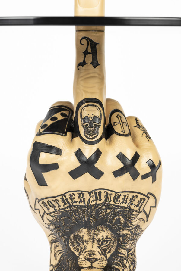 Bold Monkey abilaud lion