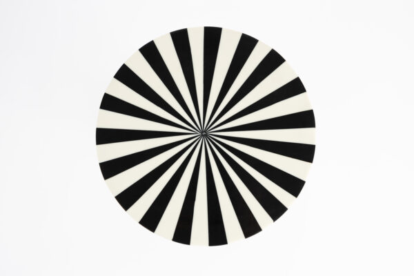 Bold Monkey abilaud Strike Lucky