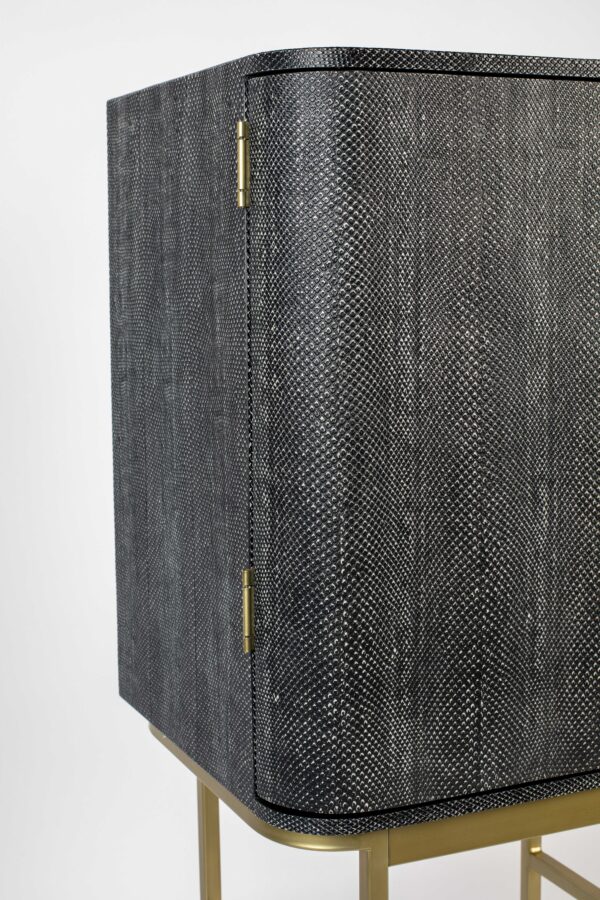 Bold Monkey kapp Ava Morgana