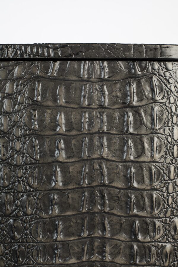 Bold Monkey kapp Ava Morgana