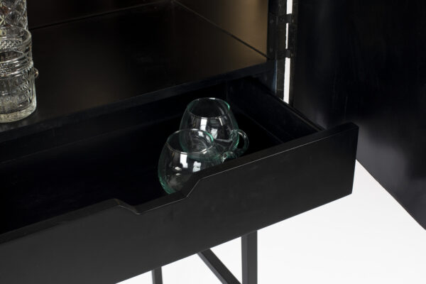 Bold Monkey kapp Ava Morgana