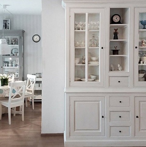 Durieux täispuidust mööbel