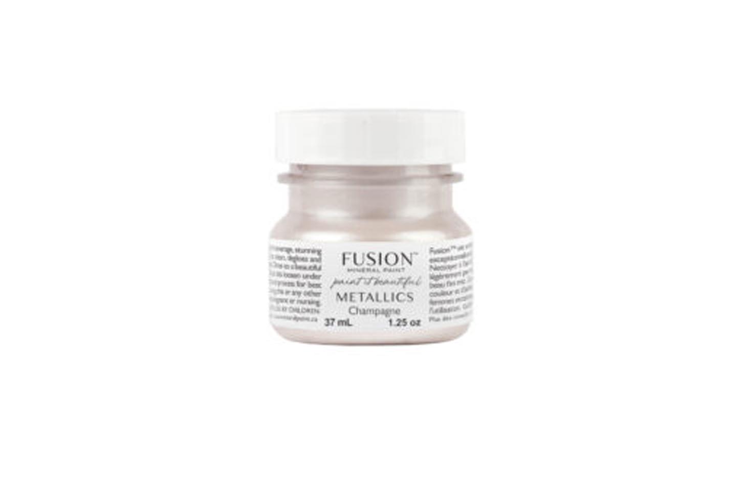 fusion mineral paint champagne tester scaled 510x765
